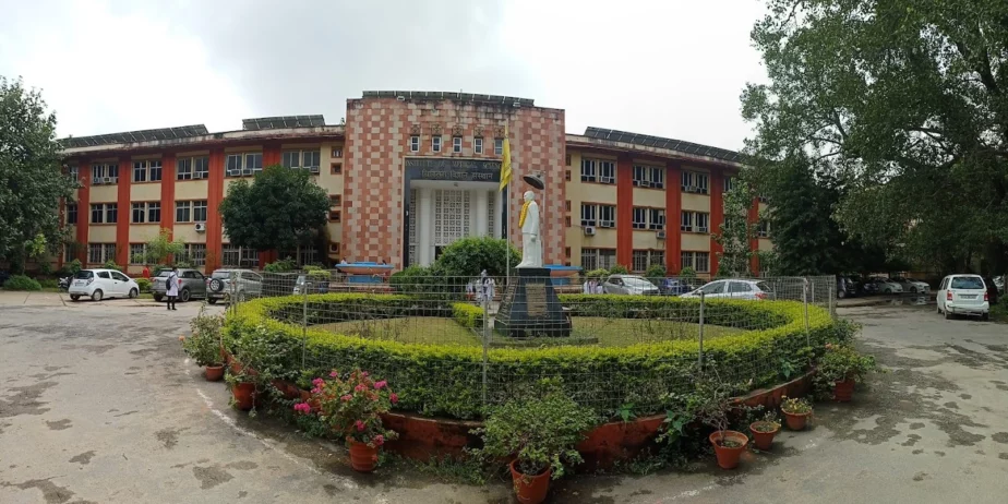 Institute-of-Medical-Sciences-BHU-Varanasi-1