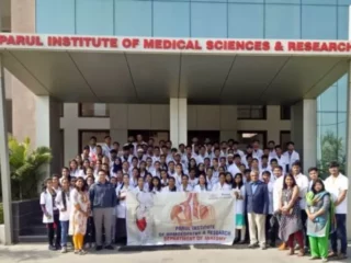 Parul-Institute-of-Medical-Sciences-Research-Vadodara-Gujarat-2