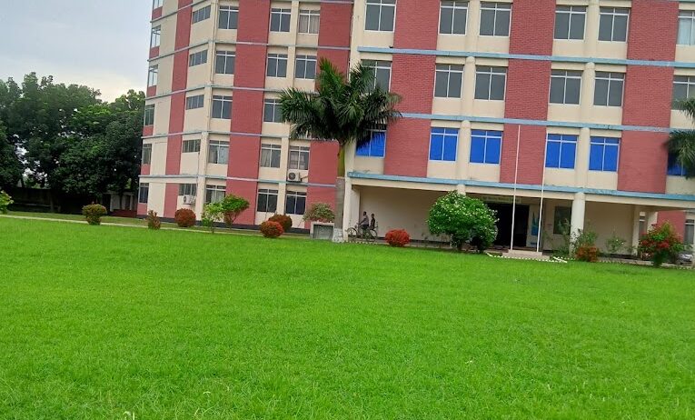 Monno-Medical-College-And-Hospital-2